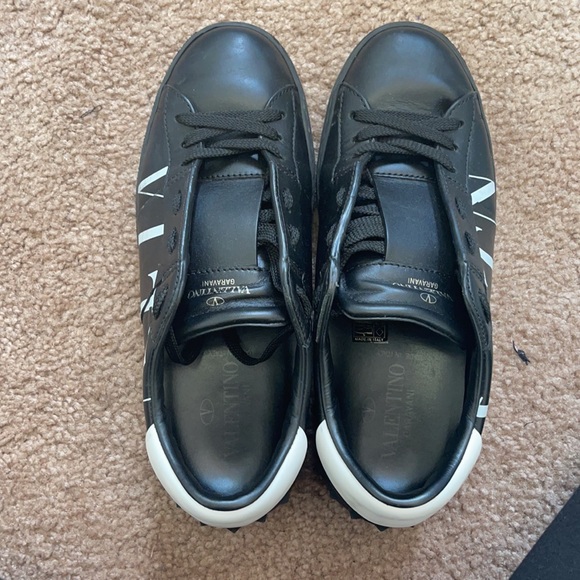 Valentino sneakers - Picture 4 of 5